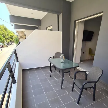 Urban * クシロカストロ